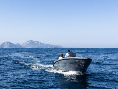 Private boat tour to Capri